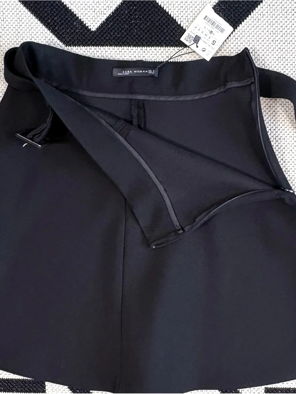 Zara Belted A-line Mini Skirt in Black Small